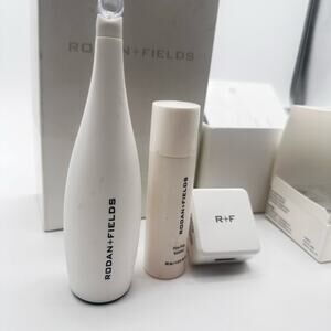 Rodan  Fields -11 tips -PORE CLEANSING SYSTEM MD Cleans Pores Removes Blackheads